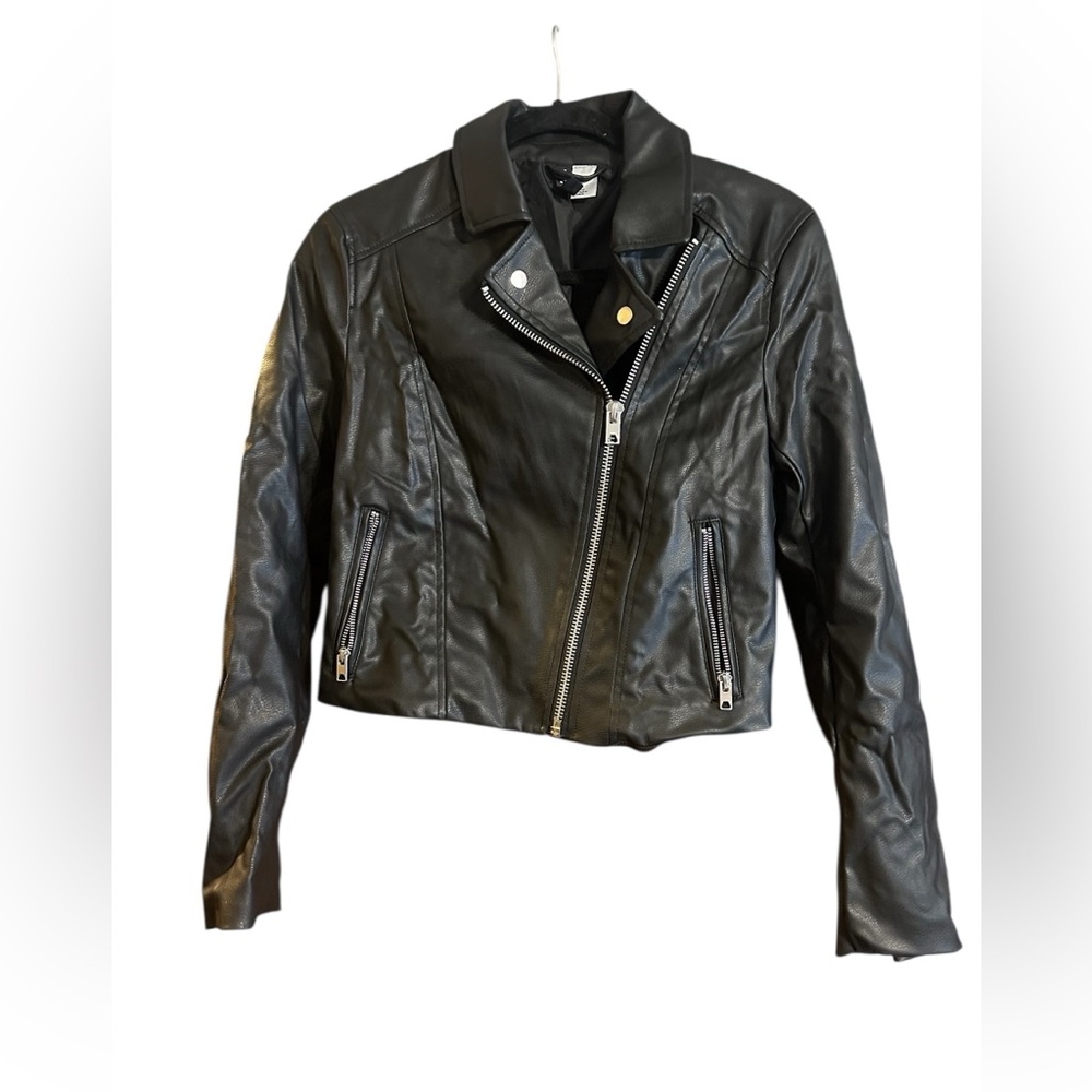 H&M BLACK FAUX LEATHER ZIP UP JACKET SIZE SMALL